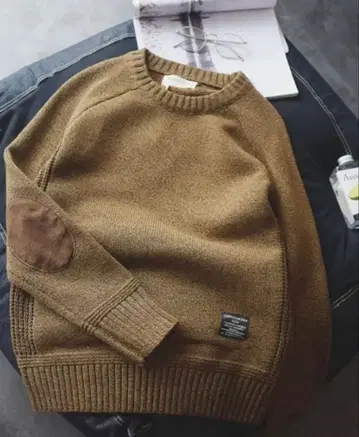 새상품 브라운 엘르 엘보 패치 니트 스웨터 엘보 패치 포함 긴팔