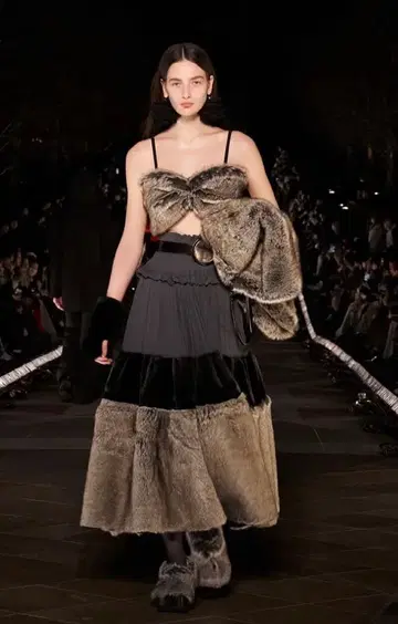 25aw 이번 시즌 미사용 후미에타나카 fumietanaka 퍼 뷔스티에