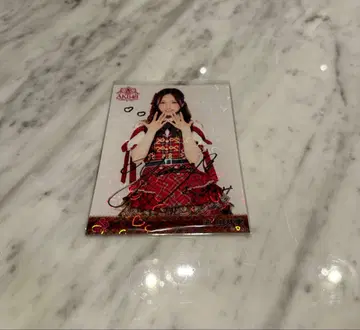 AKB48 사쿠라 메미 홀로그램 사인 포함 브로마이드 빨간색 체크 의상