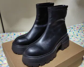 통굽 합성 피혁 숏부츠