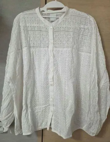 12/7 마감 가격 인하 Spick & Span 레이스 긴팔 셔츠 화이트