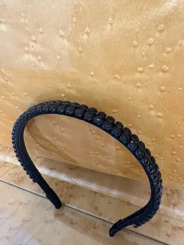 acca 오드리 머리띠 블랙 스와로브스키 반값 이하