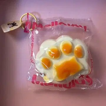 mellojoy 메로조이 고양이 발톱 치즈 발바닥 스퀴즈