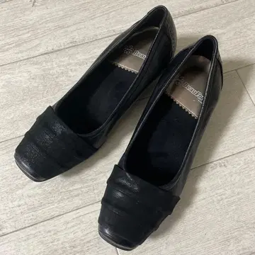 [새상품급] beaufort 펌프스 블랙 24cm