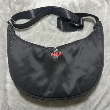 HANA 데뷔 굿즈 로고 라운드 백 굿즈