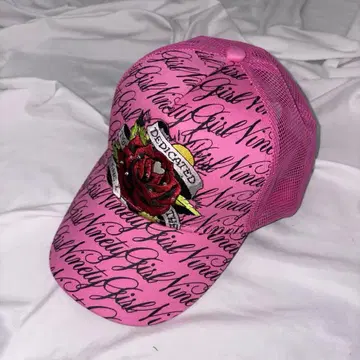 9090 girl x Ed Hardy Mesh Cap