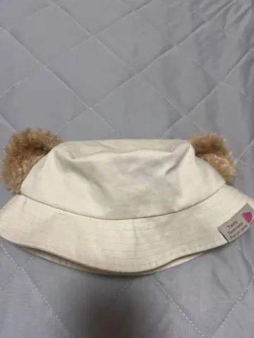 더피 버킷햇 Duffy 귀 달린 버킷햇 58cm 화이트