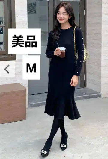 새상품급 벌스데이 바쉬 니트 원피스 블랙 플레어 펄 M