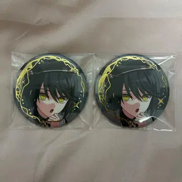 화이트 6주년 캔뱃지