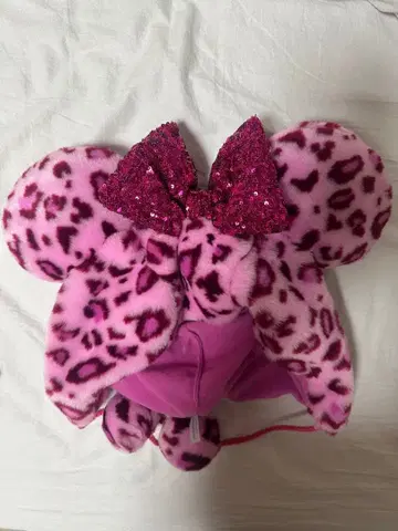 디즈니 레오파드 무늬 팬 캡