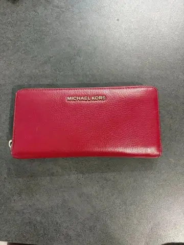 MICHAEL KORS 빨간색 장지갑