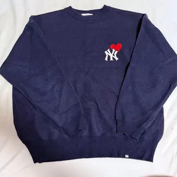 MLB NY 하트 로고 자카드 니트