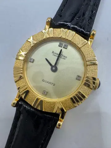 로만 디노 QZ RD-2914L 골드 다이얼 라운드 스톤 장식 손목시계