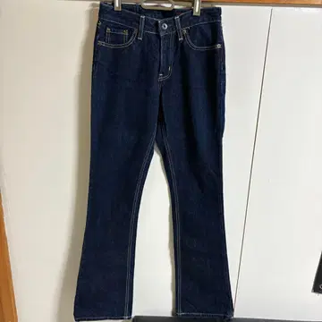 새상품급 짙은 남색 BRAPPERS 플레어 데님 W28