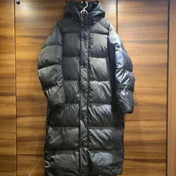 데상트 벤치 코트 다운 롱 코트 블랙 L 사이즈