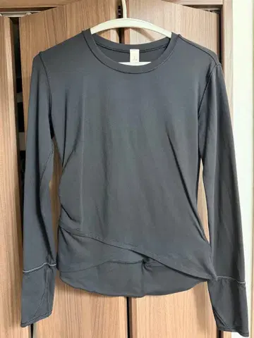 룰루레몬 블랙 긴팔 티셔츠 S