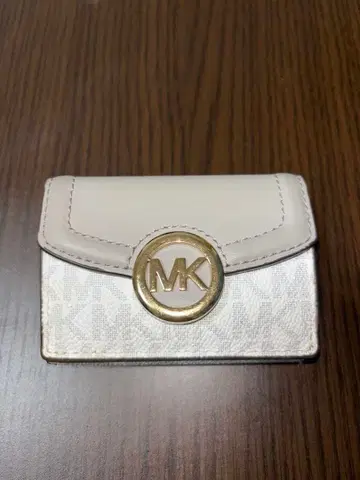 Michael Kors 3단 폴더형 지갑 화이트