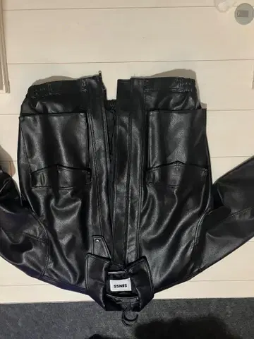 레더 봄버 자켓 블랙