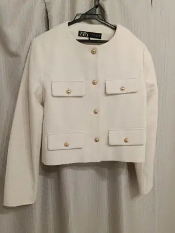 ZARA 노카라 자켓 화이트