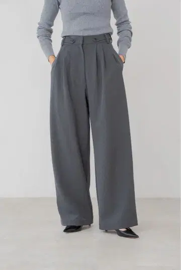 regleam 쓰리턱 그루카 팬츠 THREE TUCK GURKHA