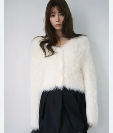 fray id 필름 샤기 니트 가디건