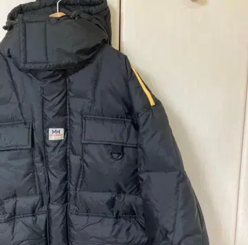Helly Hansen 블랙 다운 자켓 후드 부착
