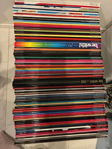 B'z 팬클럽 뉴스레터 be with 85권 + 그리팅 카드 등