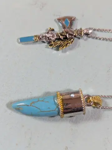 터콰이즈 색 목걸이 세트