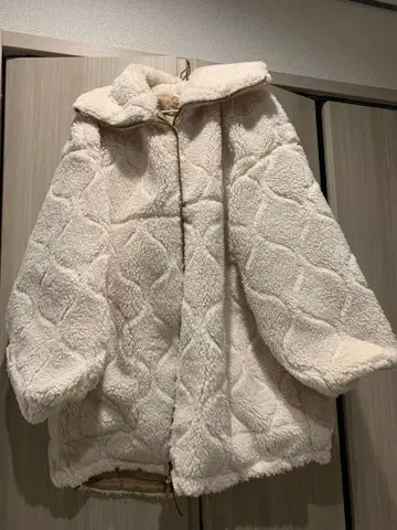 보아 블루종 아이보리