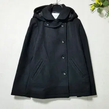 어반 리서치 도어스 (40 L) 블랙 후드 탈부착 가능 숏코트