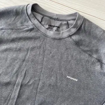 Patagonia 미드웨이트 캐플린3 로고 떨어짐 있음