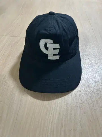 굿이너프 goodenough 캡 코튼 펠트 블랙 초기