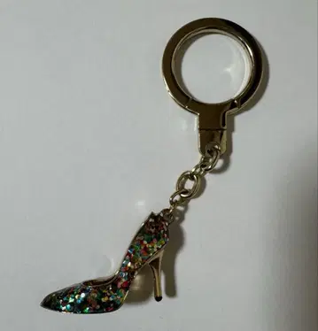 kate spade 하이힐 모양 키링