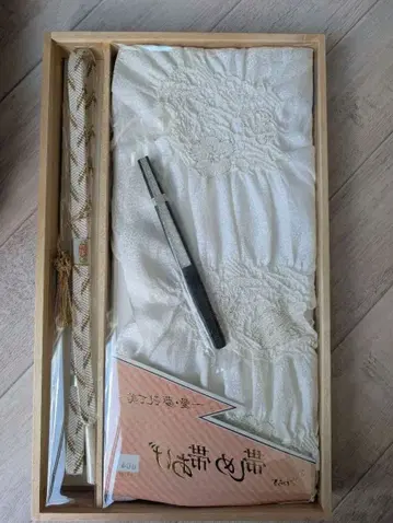 화이트 오비 장식 천 허리띠 부채 세트