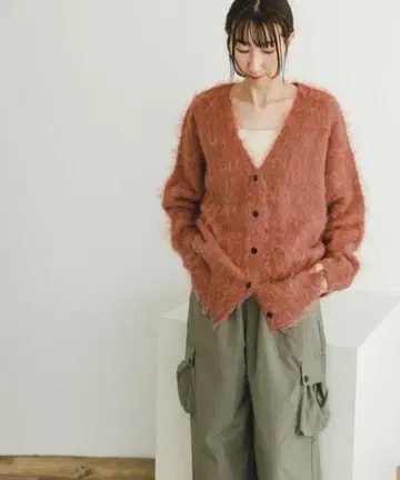 URBAN RESEARCH 니트 가디건 샤기 소재