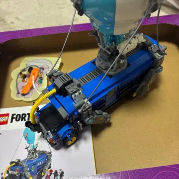 LEGO Fortnite 배틀 버스