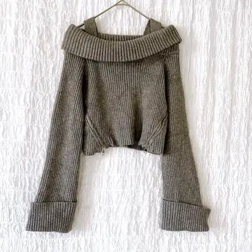 3168 SHEIN 오프숄더 리브 니트 숏 기장 척 그레이 M