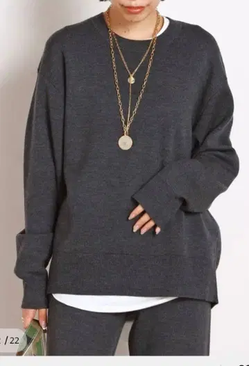 미사용 새상품 [ Oversized C/N Knit ]