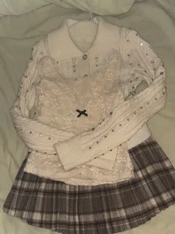 Lazy Didi 레스 이너 + 가디건 + 체크 바지 세트