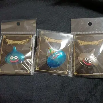 미사용 새상품 드래곤 퀘스트 핀즈 슬라임 메탈슬라임 배지 3개