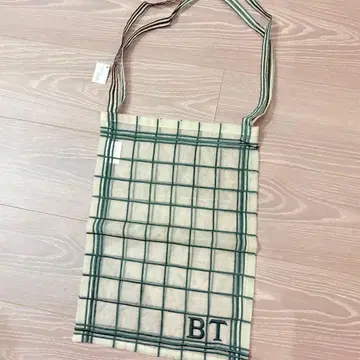 Brigitte Tanaka 신상 주방 크로스 체크 무늬 숄더 에코백