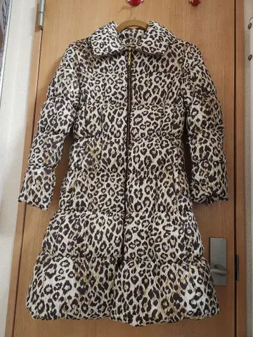 지저스 디아망테 레오파드 무늬 롱 다운 자켓