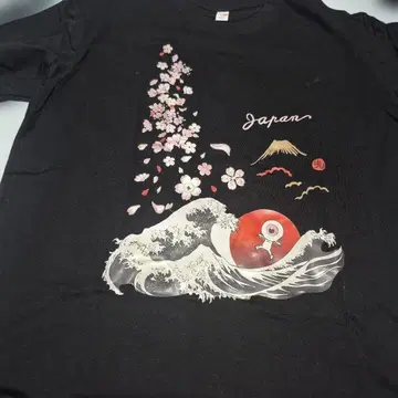 벚꽃과 파도 디자인 눈알 아저씨풍 T셔츠 2XL