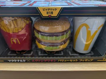 맥도날드 x 에반게리온 피규어 세트