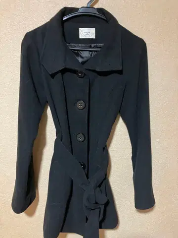 GOLDS infinity 블랙 코트