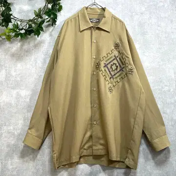 남성용 베이지 계열 TOROY 에스닉 자수 빈티지 패턴 셔츠
