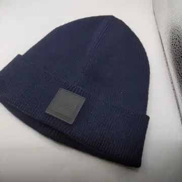 2758 HUGO BOSS 니트 캡 네이비 캡