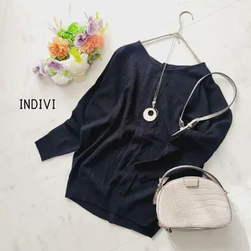 인디비*블랙 INDIVI 라메 혼방 니트 풀오버