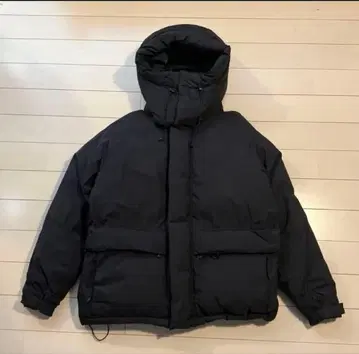 DAIWA PIER39 GORE-TEX DOWN JACKET 블랙