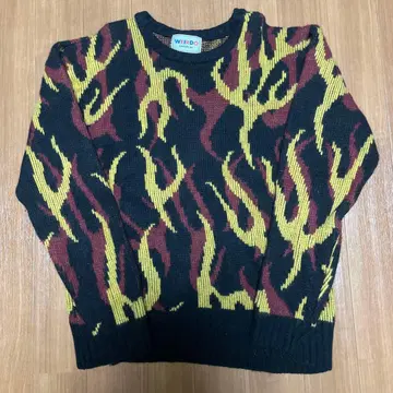 WEIRDO 프레임 패턴 니트 스웨터